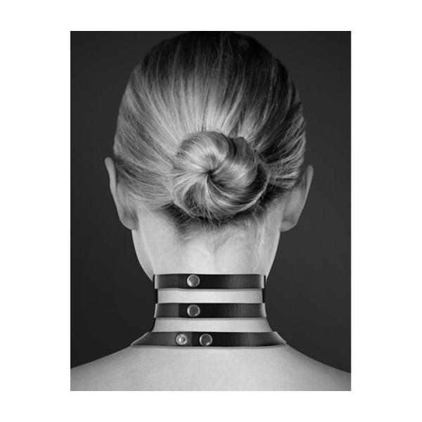 Collier en cuir noir SM triple lanière avec anneau métal argenté 